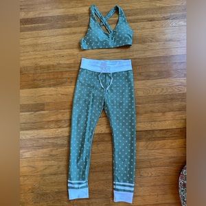 Sarah’s day matching sports bra + legging set